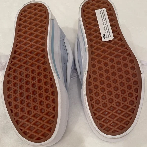 Women’s Vans White and Light Blue Platform Sneakers - NWT - Picture 5 of 10